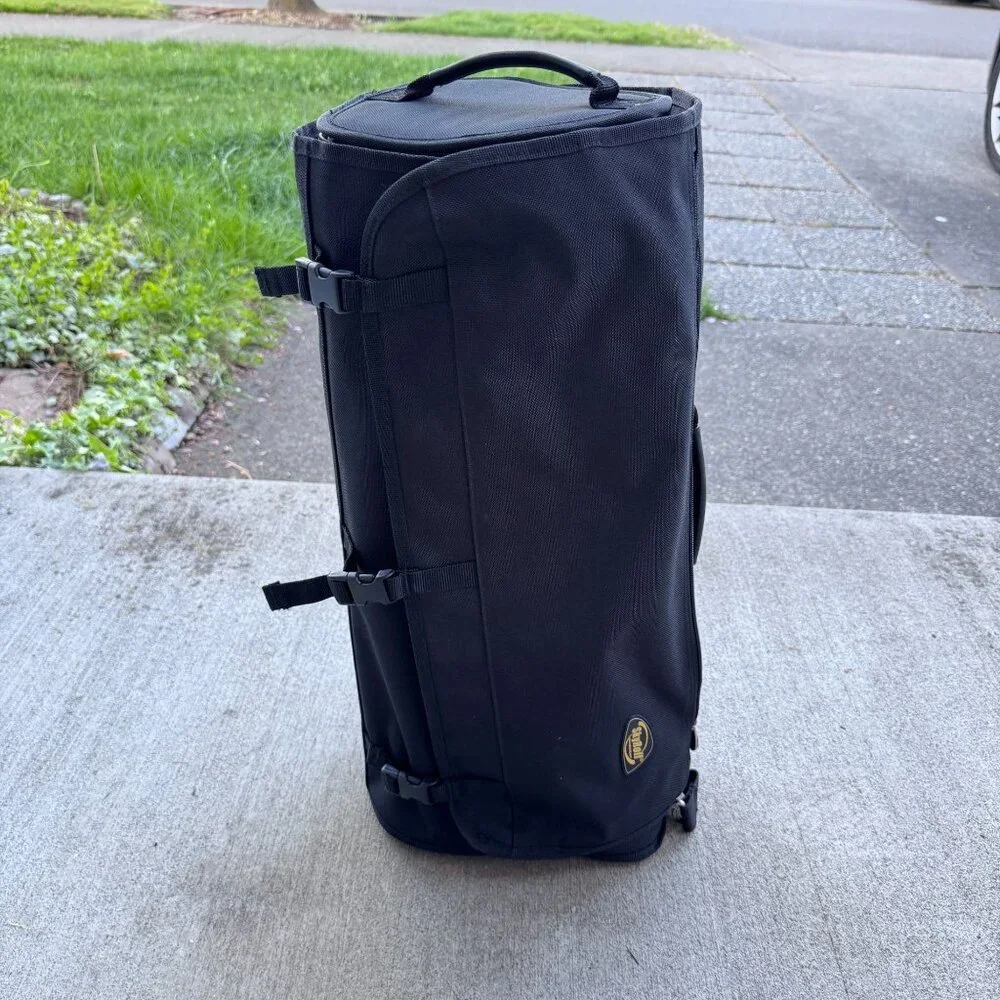 SkyRoll Black Nylon Garment Bag Compact Suit Travel Roll-Up Carry-On Luggage 24”